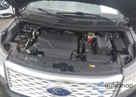 2016 Ford Explorer Platinum z USA, uszkodzony, nr VIN 1FM5K8HT4GGC46446